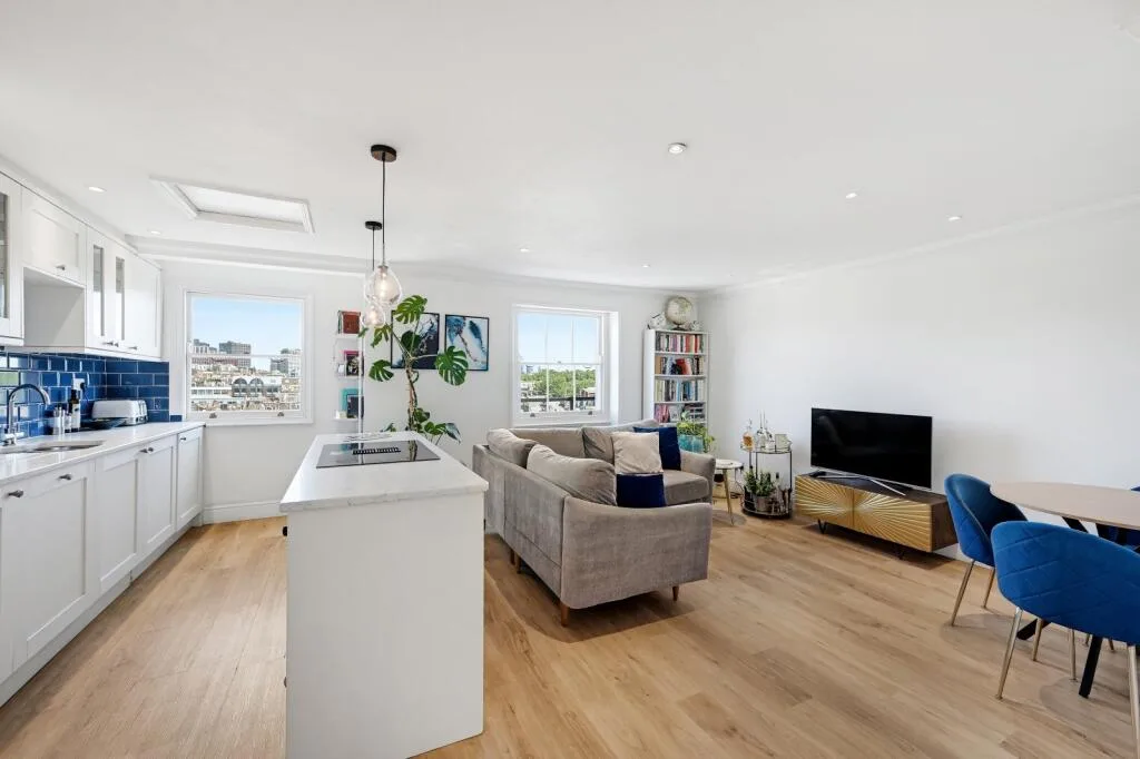 2 bedroom flat for rent