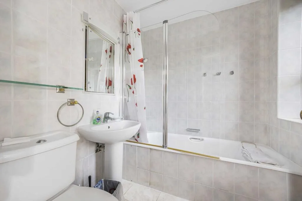 3 bedroom apartment for rent