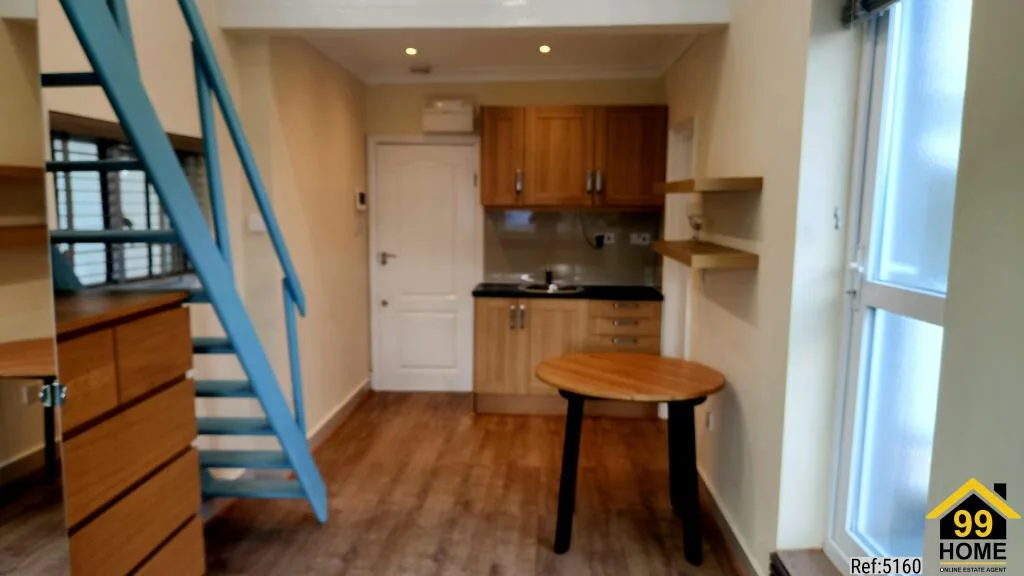 Studio flat for rent