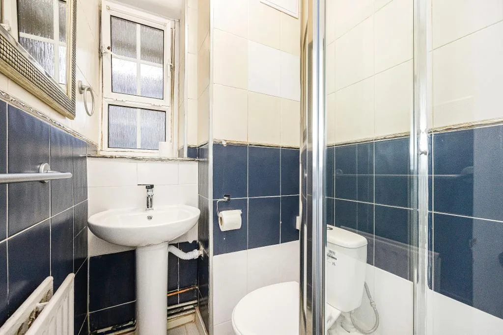 1 bedroom flat share for rent