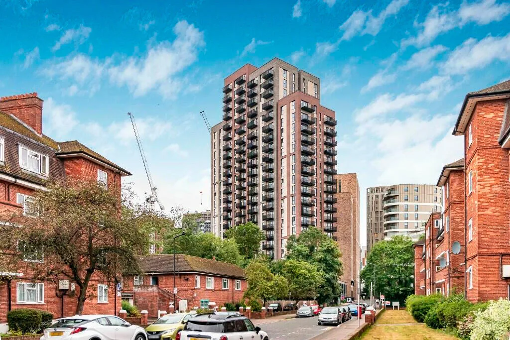 2 bedroom flat for rent