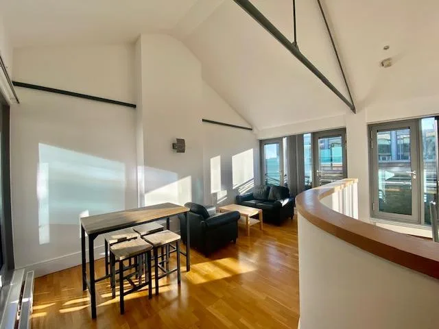 2 bedroom duplex for rent