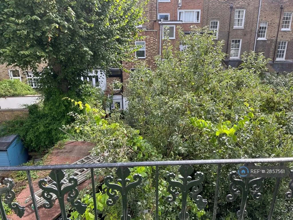 1 bedroom house share for rent
