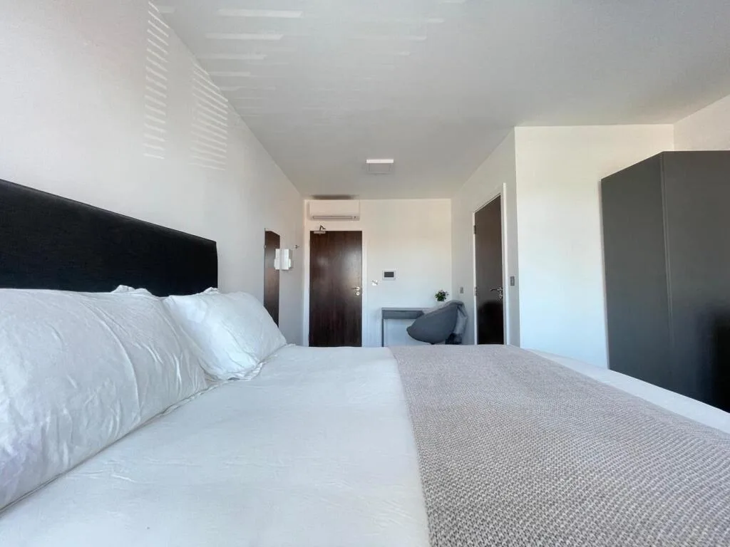 1 bedroom house share for rent