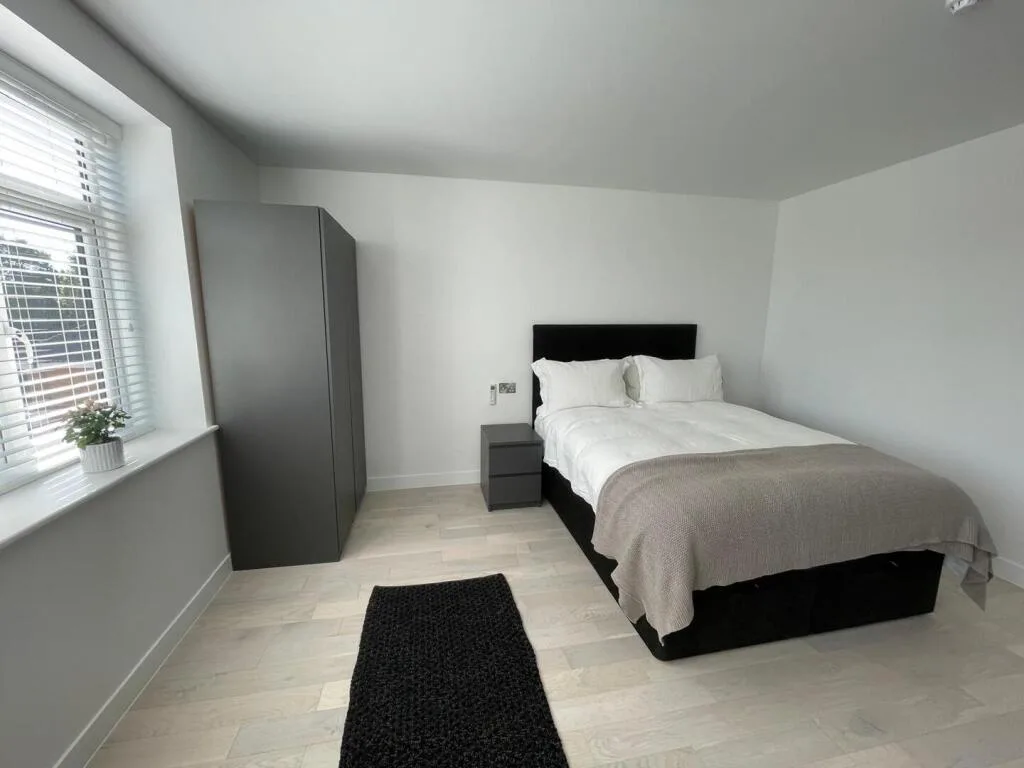 1 bedroom house share for rent