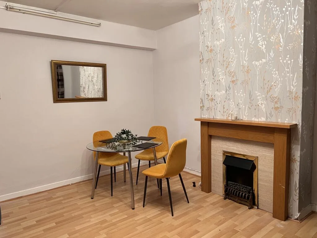 3 bedroom flat for rent