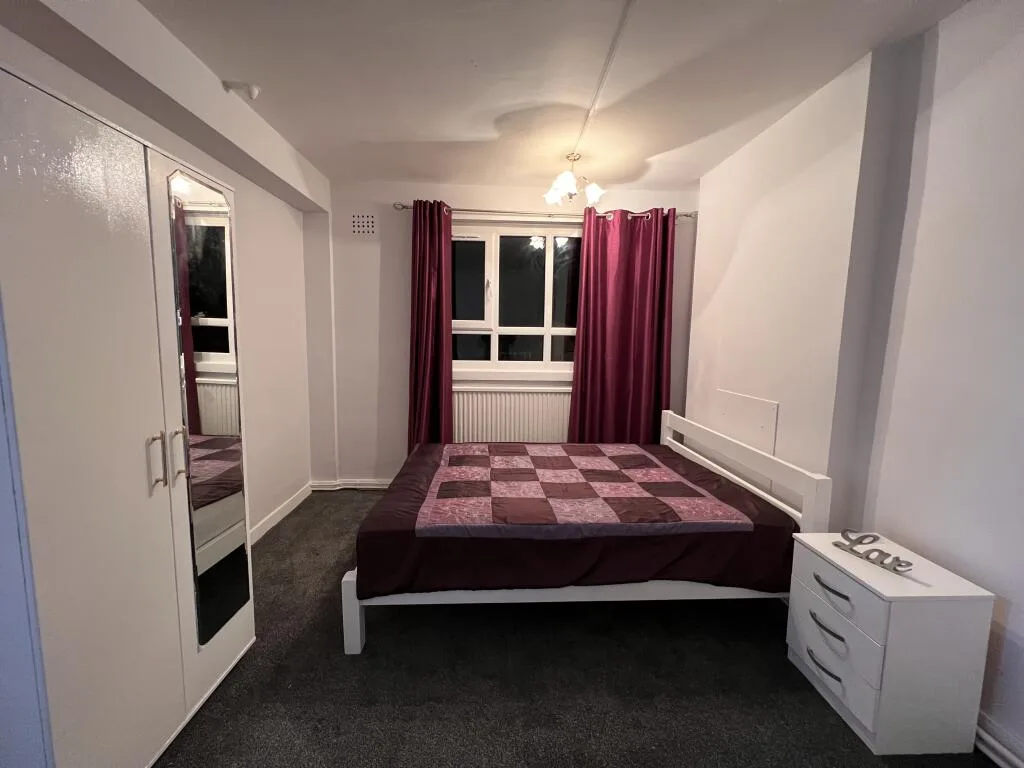 3 bedroom flat for rent
