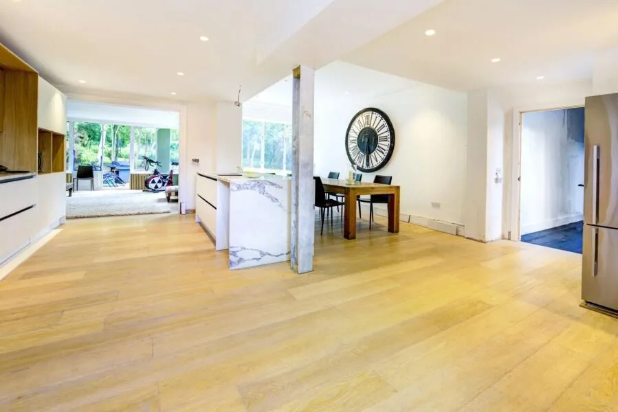 6 bedroom terraced house for rent