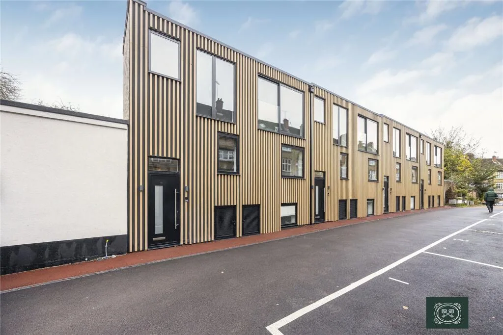 3 bedroom terraced house for rent