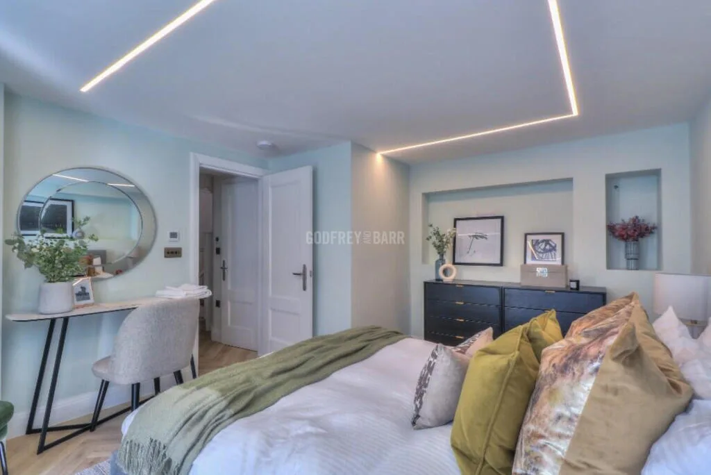 3 bedroom semi-detached house for rent