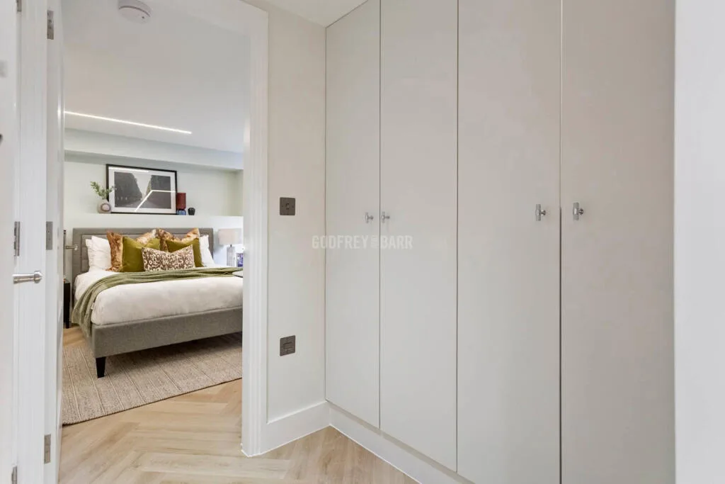 3 bedroom semi-detached house for rent