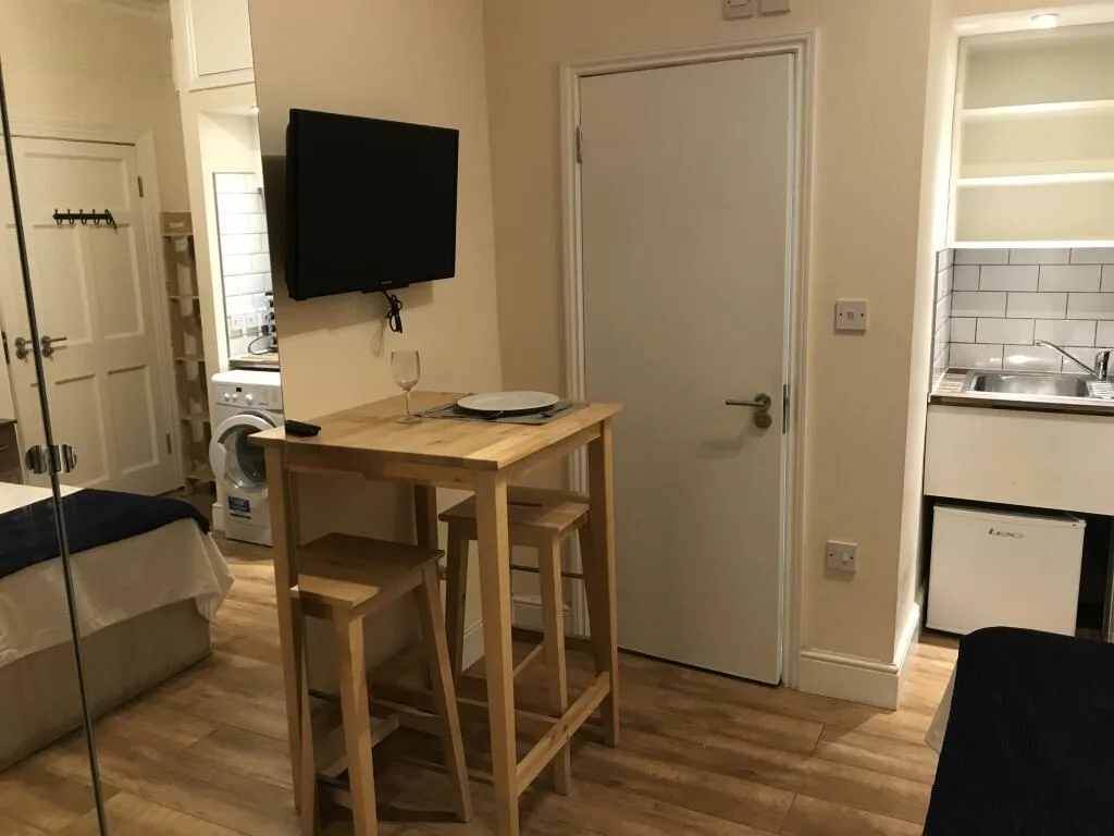 Studio flat for rent