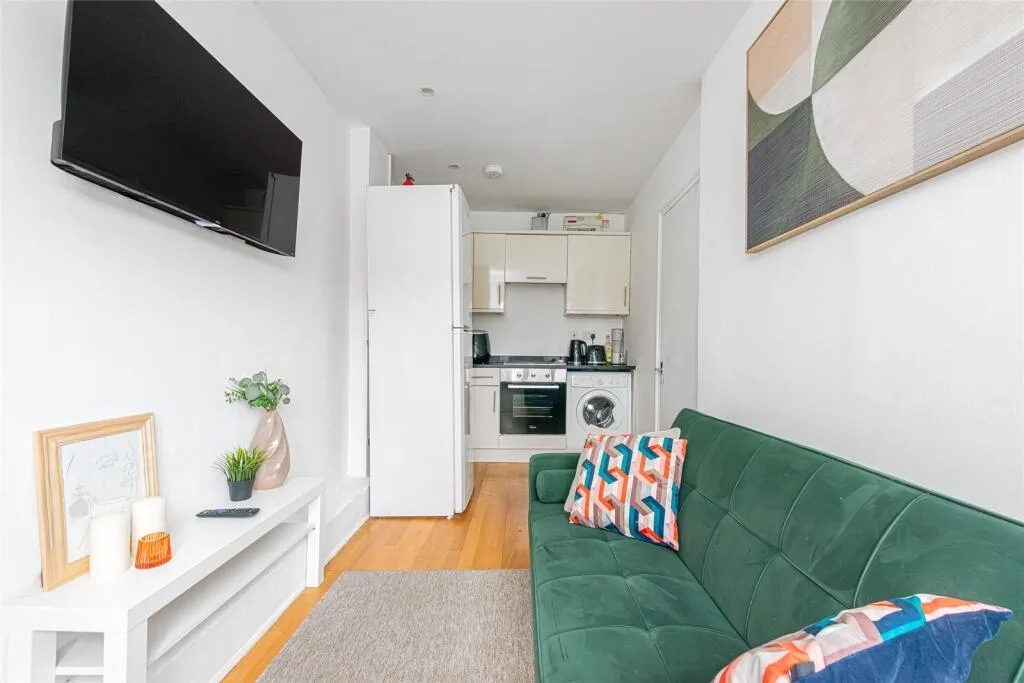 3 bedroom apartment for rent