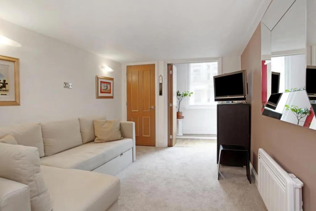 1 bedroom duplex for rent