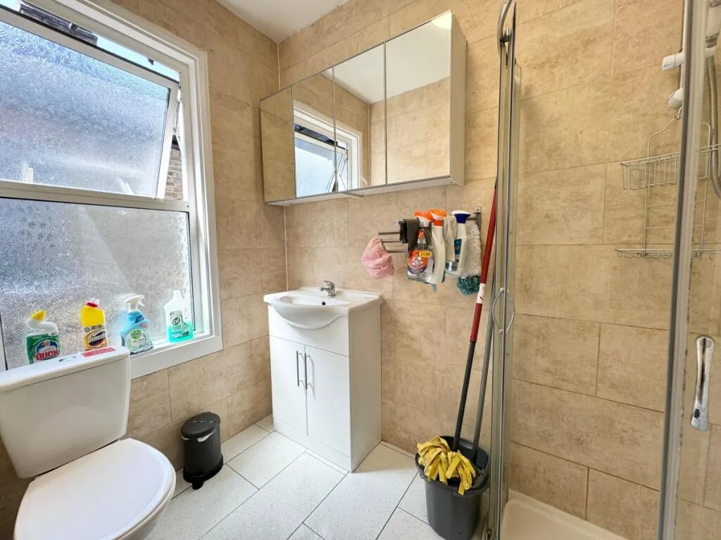 House share for rent