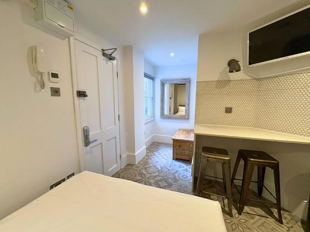 Studio flat for rent