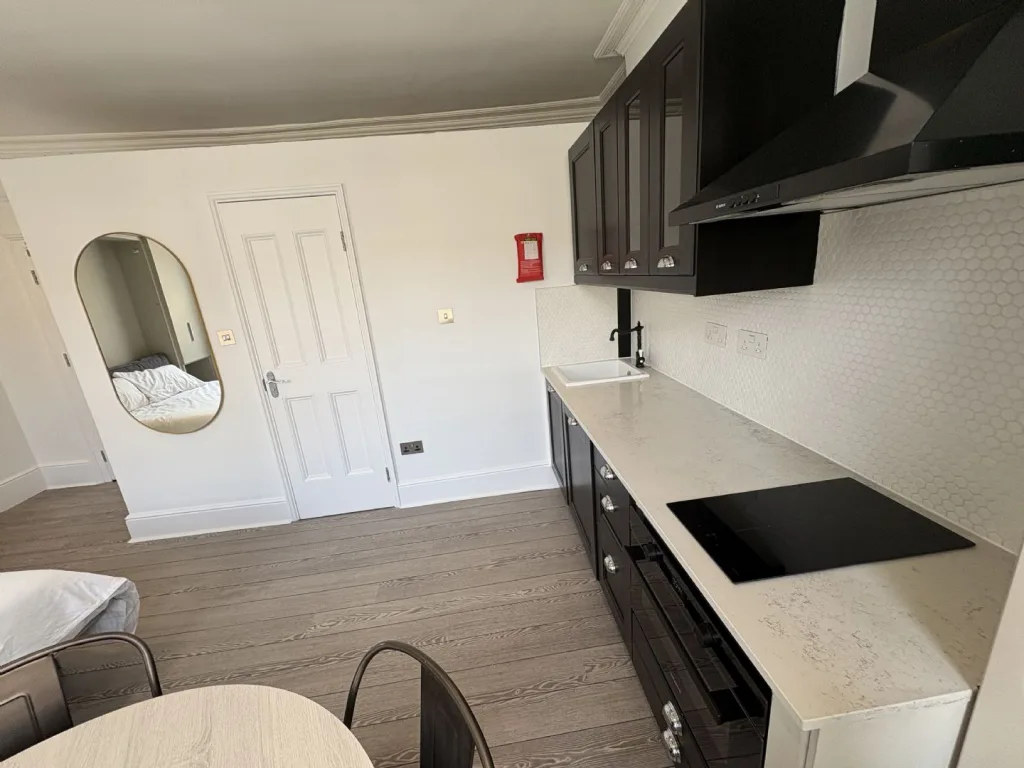 Studio flat for rent
