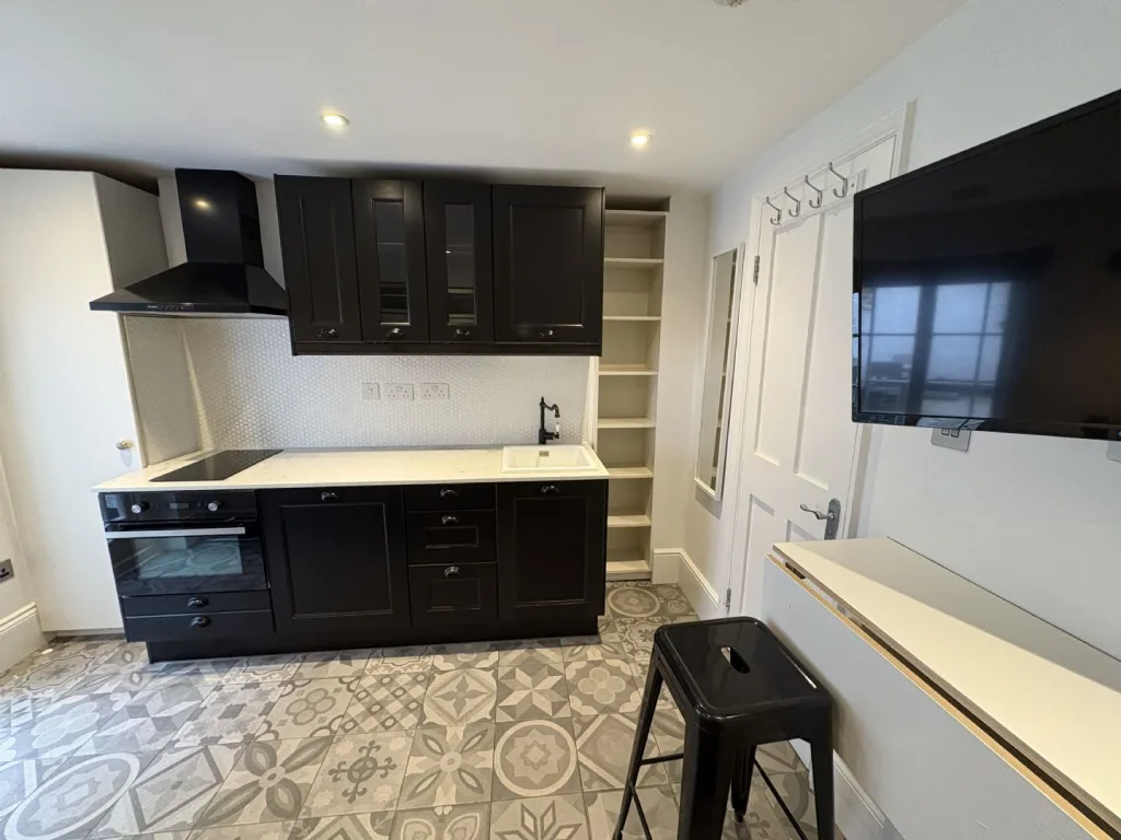 Studio flat for rent