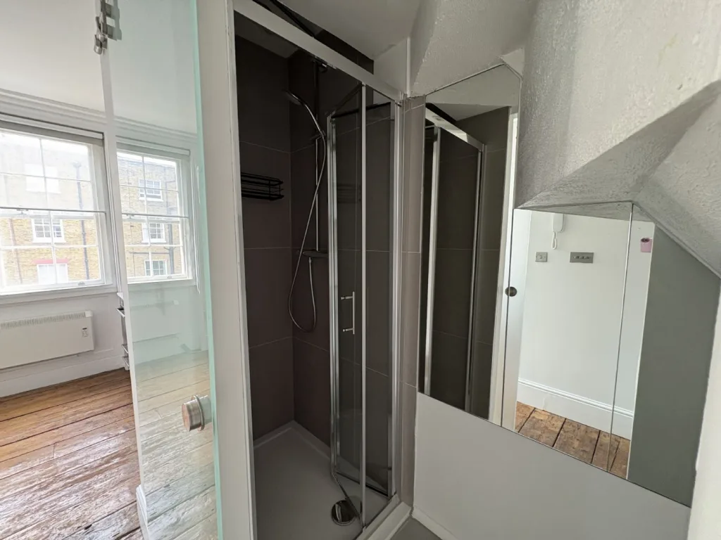 Studio flat for rent