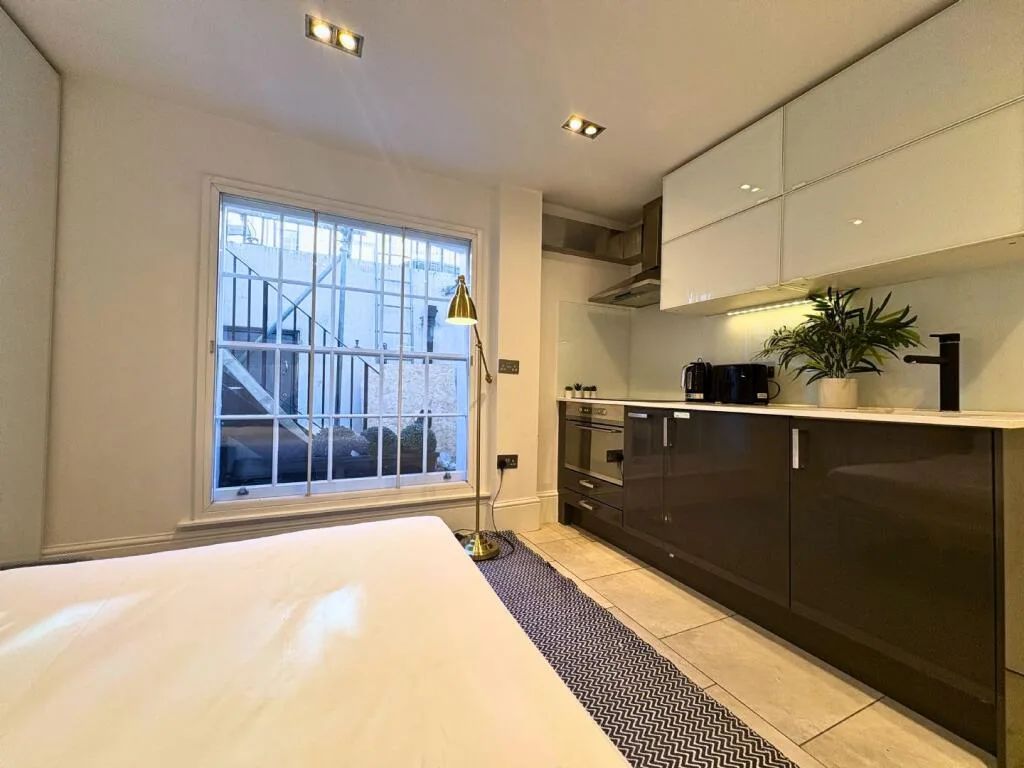 Studio flat for rent