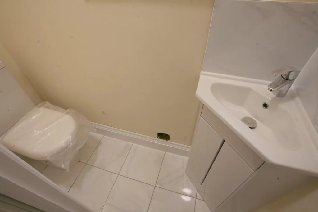 3 bedroom flat for rent