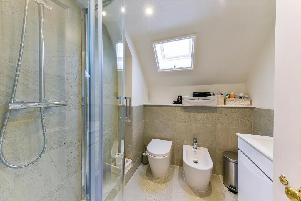 4 bedroom detached house for rent