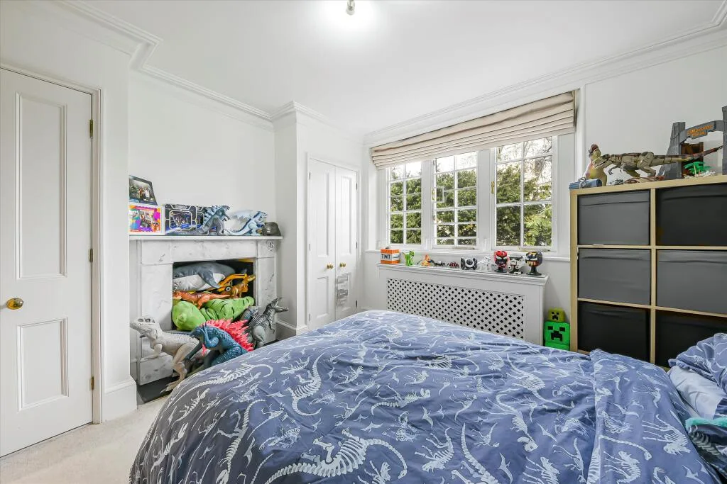 4 bedroom detached house for rent