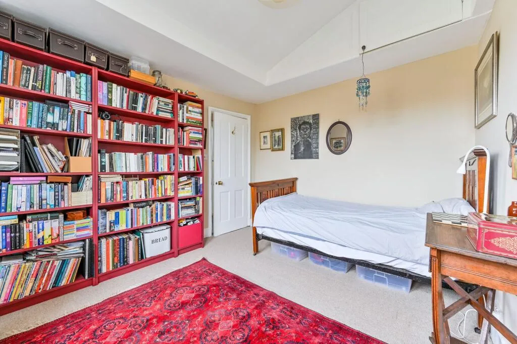 4 bedroom terraced house for rent