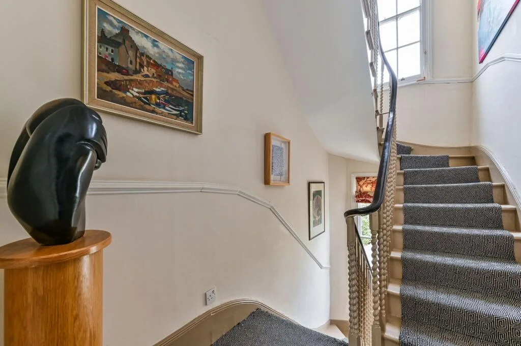 4 bedroom terraced house for rent