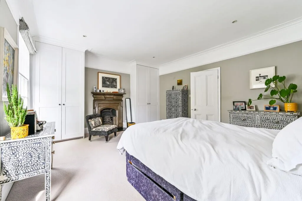 4 bedroom terraced house for rent