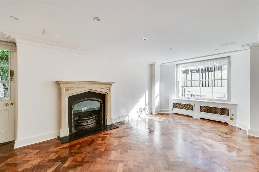 4 bedroom detached house for rent