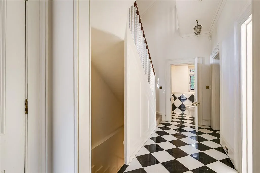 4 bedroom detached house for rent