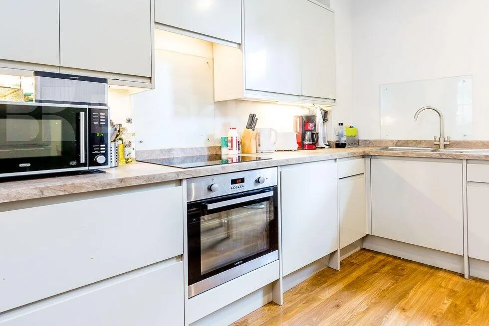 4 bedroom flat for rent