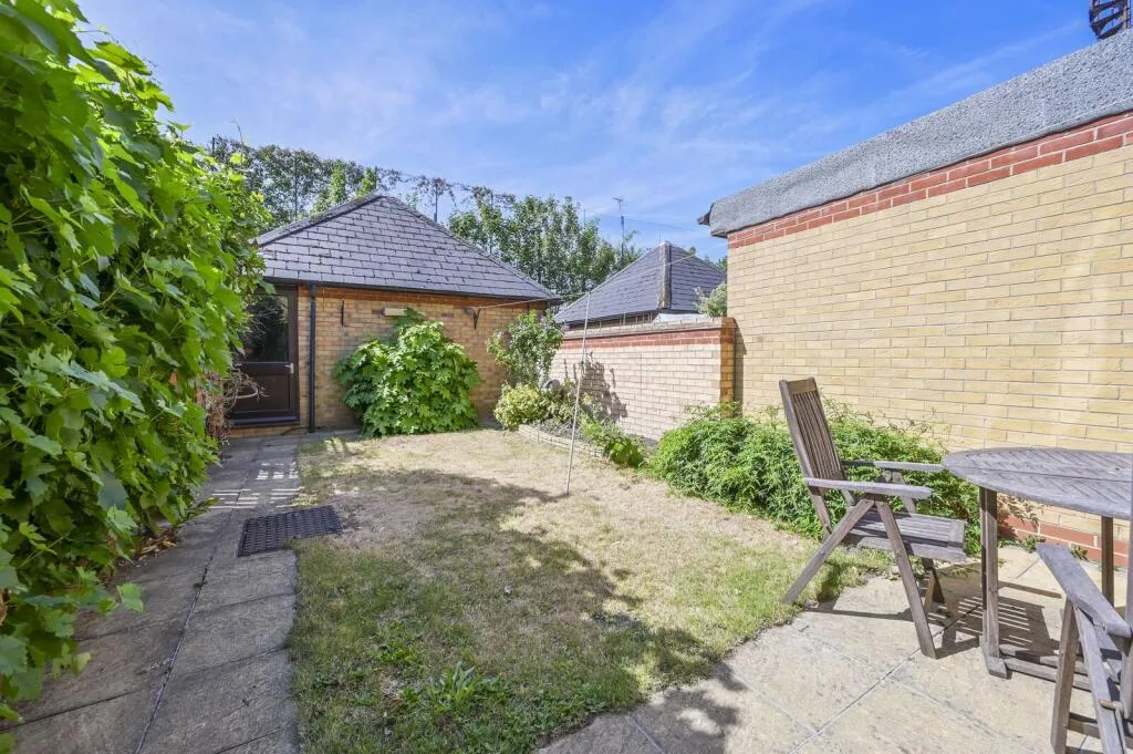 3 bedroom terraced house for rent