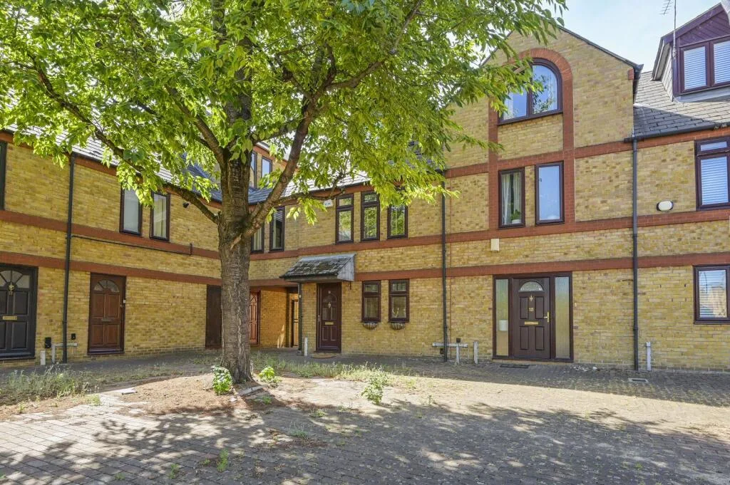 3 bedroom terraced house for rent