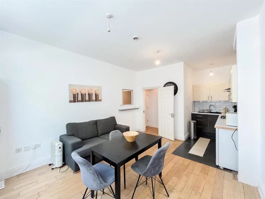 1 bedroom flat for rent