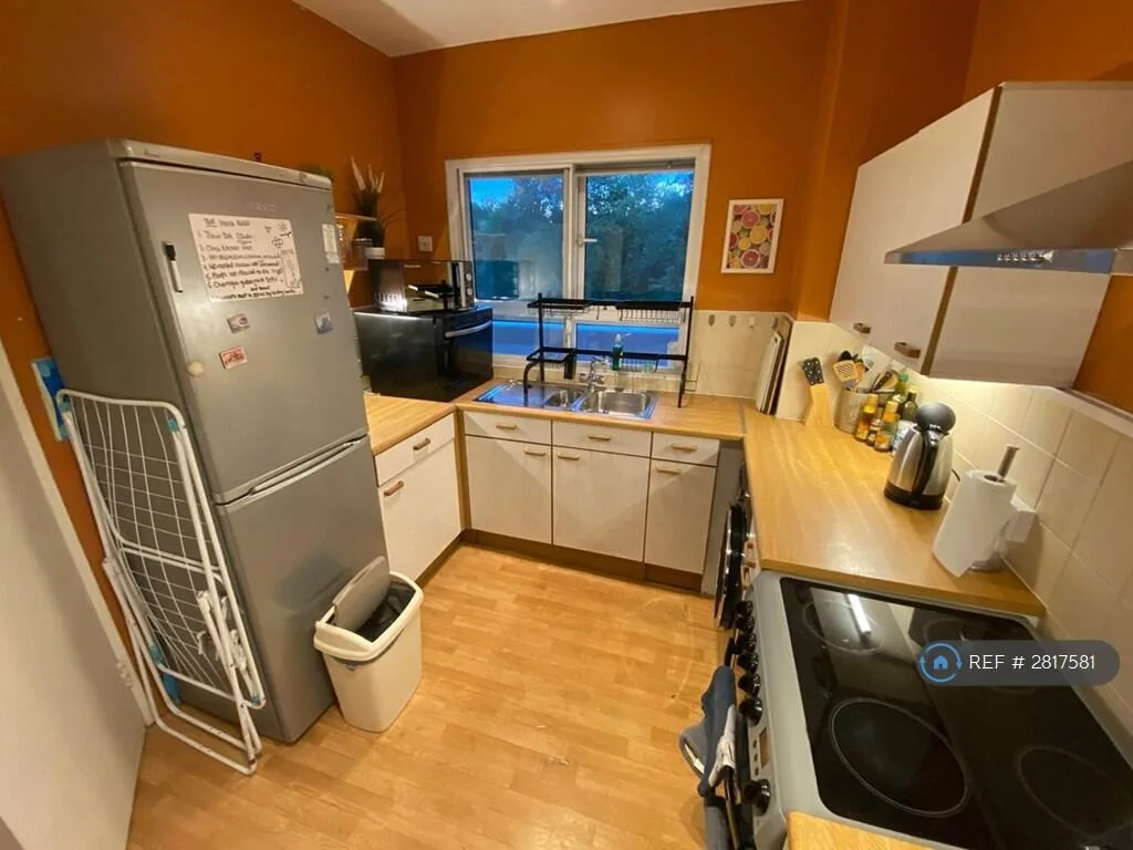 3 bedroom flat for rent