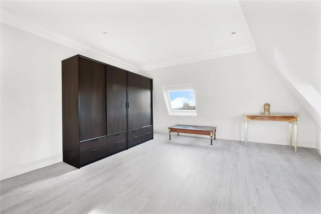 4 bedroom penthouse for rent
