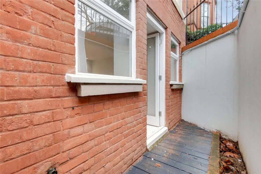 1 bedroom apartment for rent