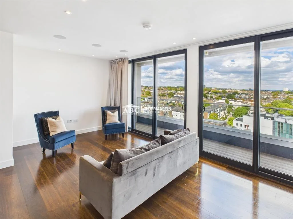 3 bedroom penthouse for rent