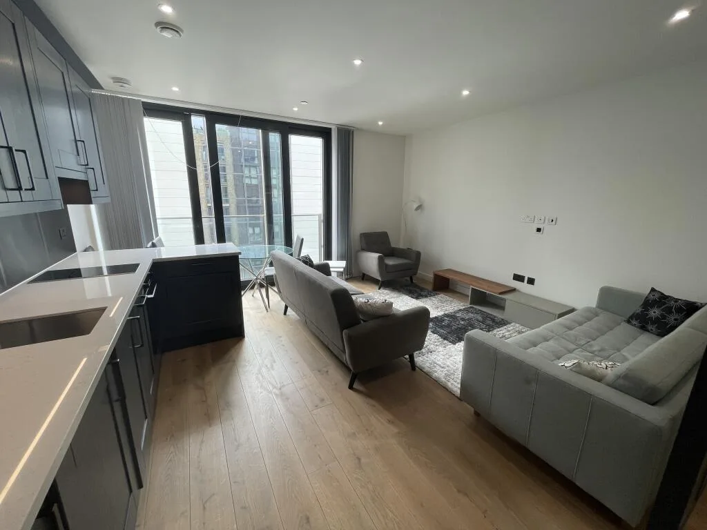 Studio flat for rent