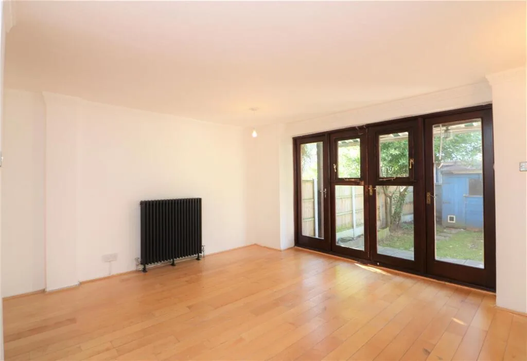 4 bedroom terraced house for rent