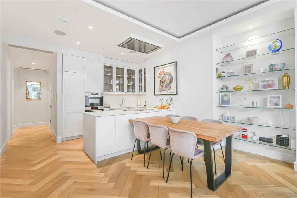 3 bedroom apartment for rent
