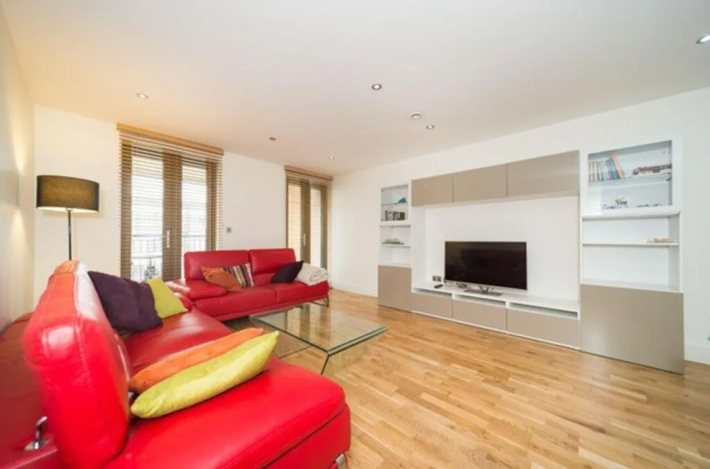 3 bedroom flat for rent