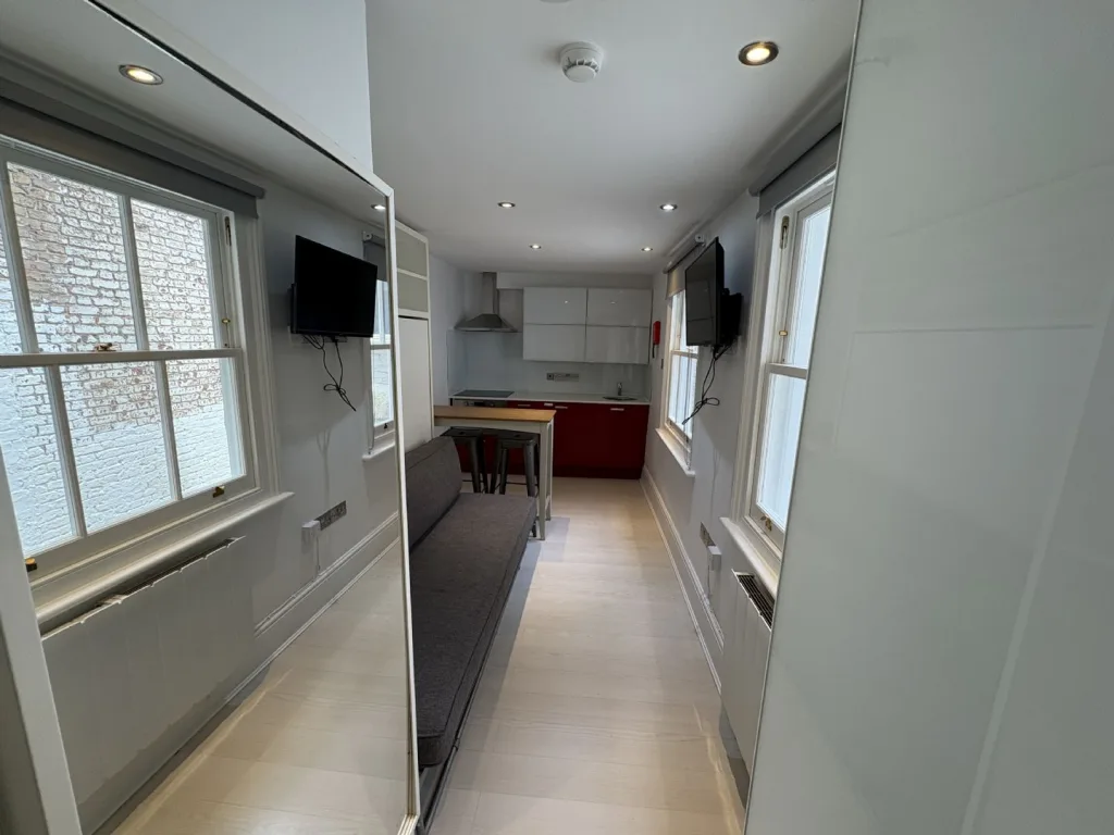 Studio flat for rent