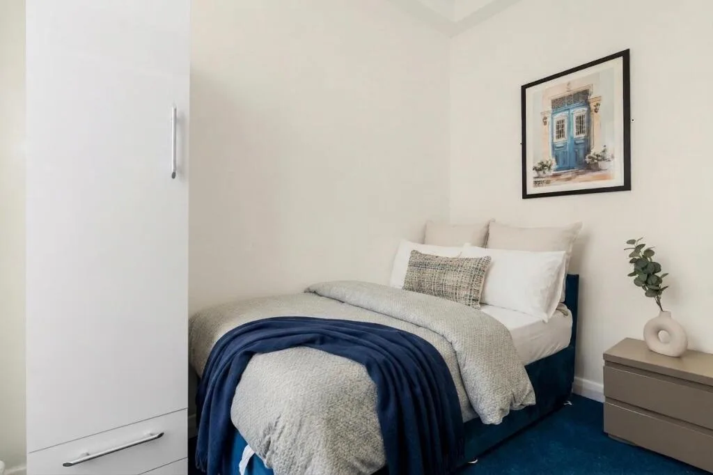 2 bedroom flat for rent