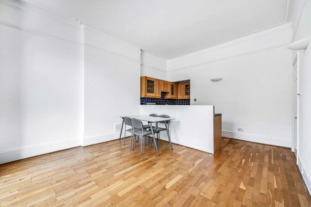 1 bedroom ground floor flat for rent