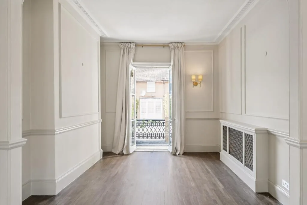 6 bedroom house for rent