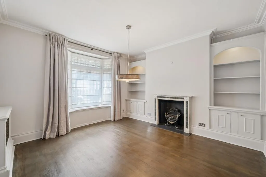 6 bedroom house for rent