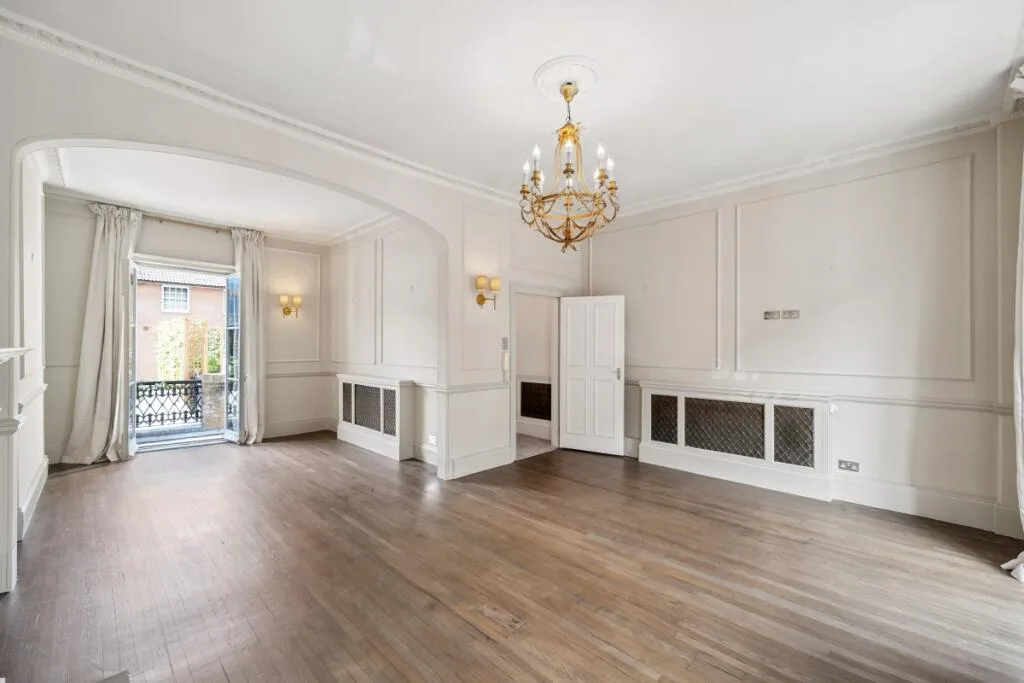 6 bedroom house for rent